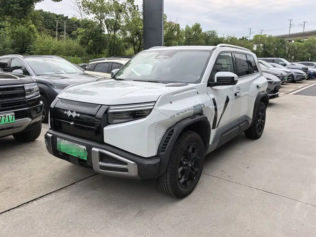 Fang Cheng Bao Titanium 3 2025