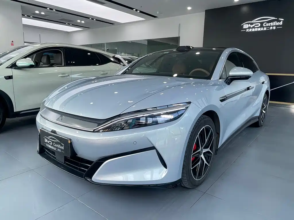 BYD 汉L 2025