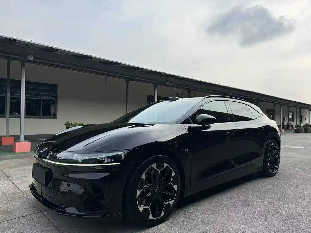 Zeekr 极氪007GT 2025