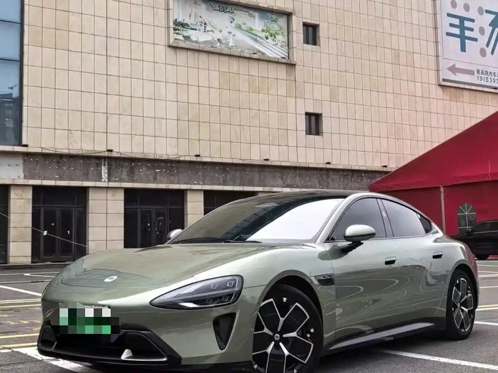 Xiaomi SU7 2024
