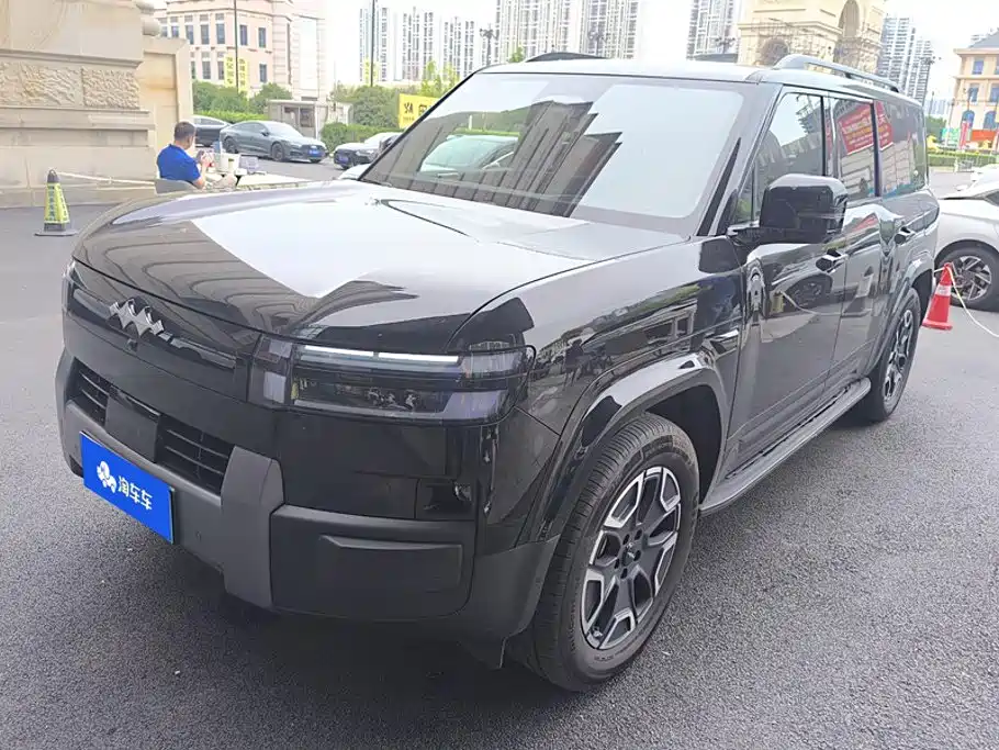 Fang Cheng Bao 钛7 2025