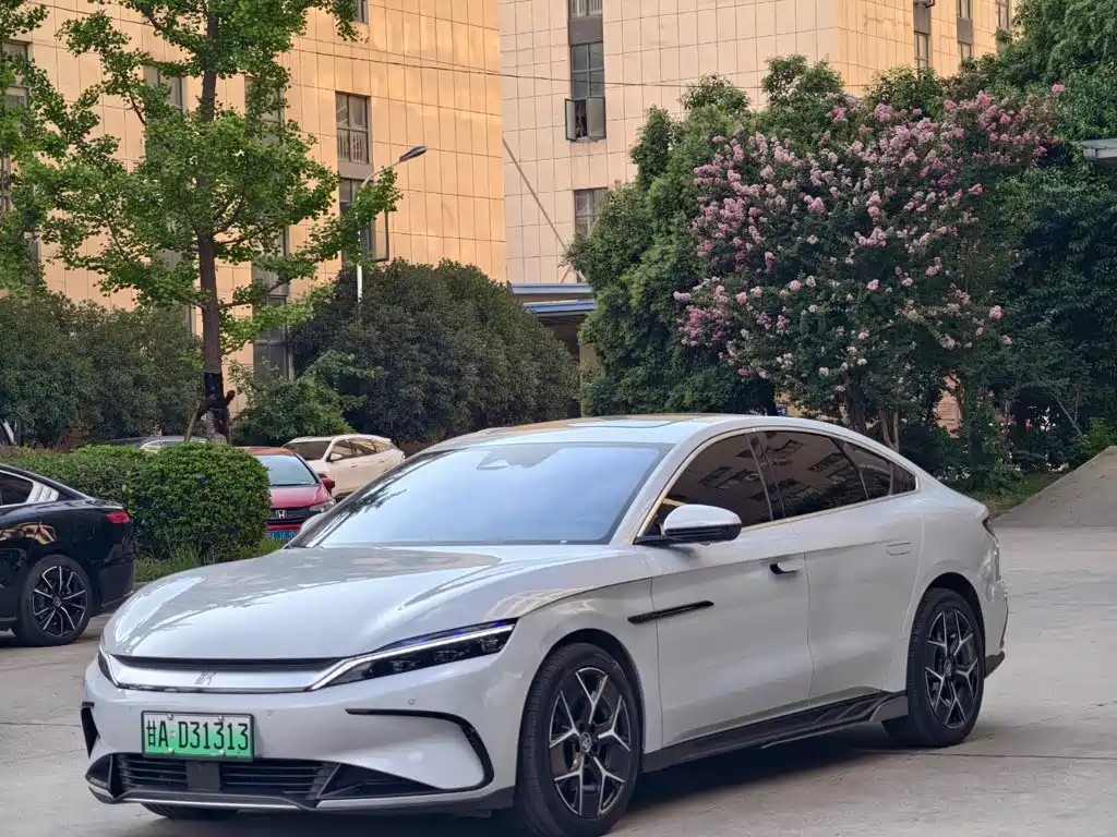 BYD Han 2024