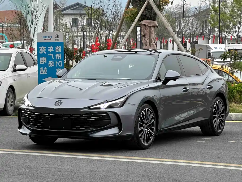 MG MG7 2023