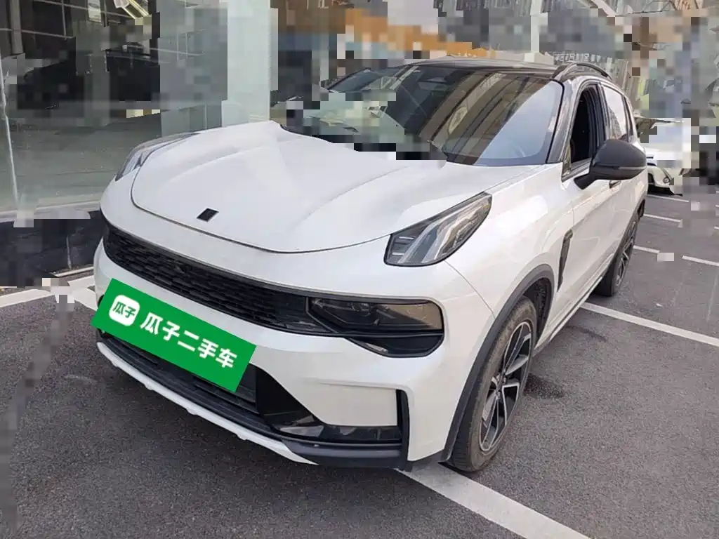 Lynk & Co 01 2023