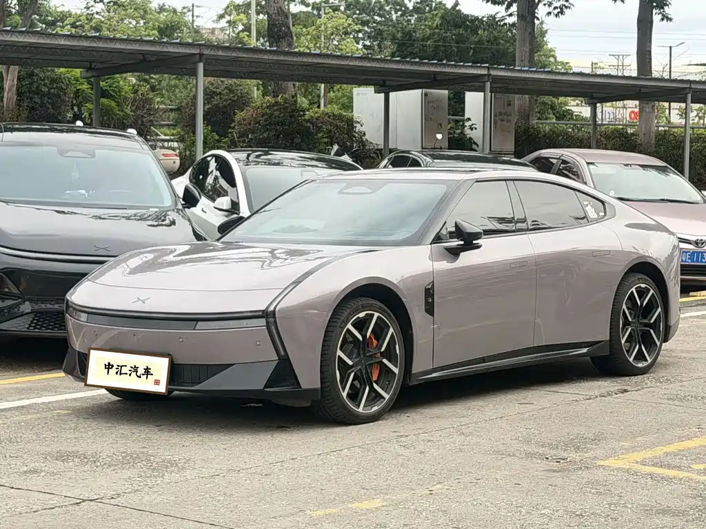 XPENG P7 2025