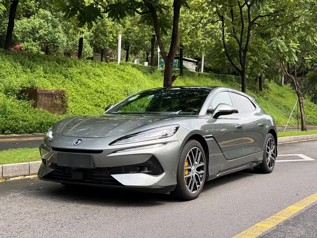 Denza Denza Z9GT 2026