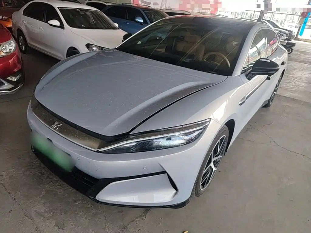BYD 汉L 2025