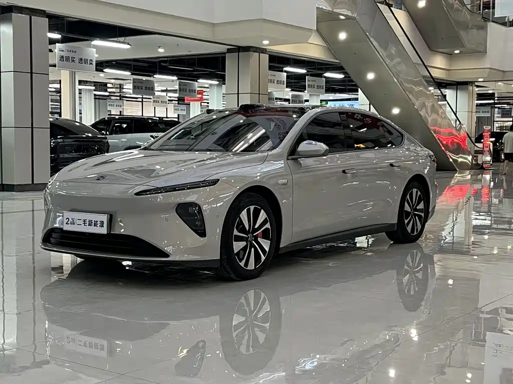 NIO ET7 2022