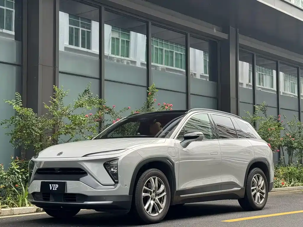 NIO ES6 2020