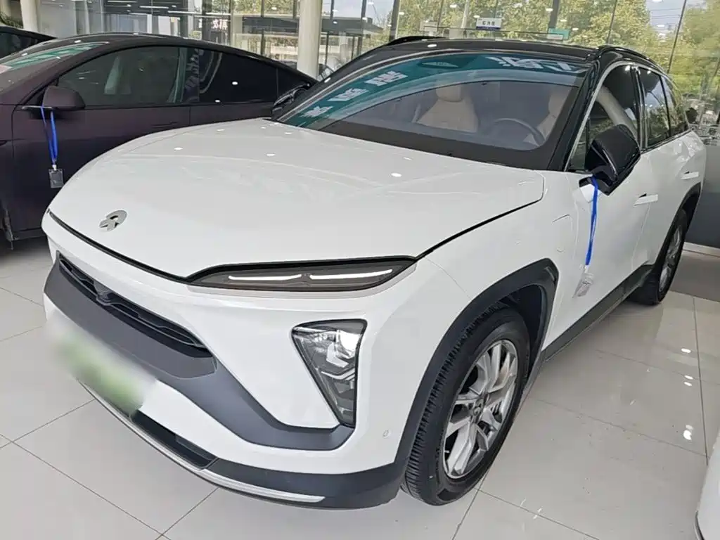 NIO ES6 2021