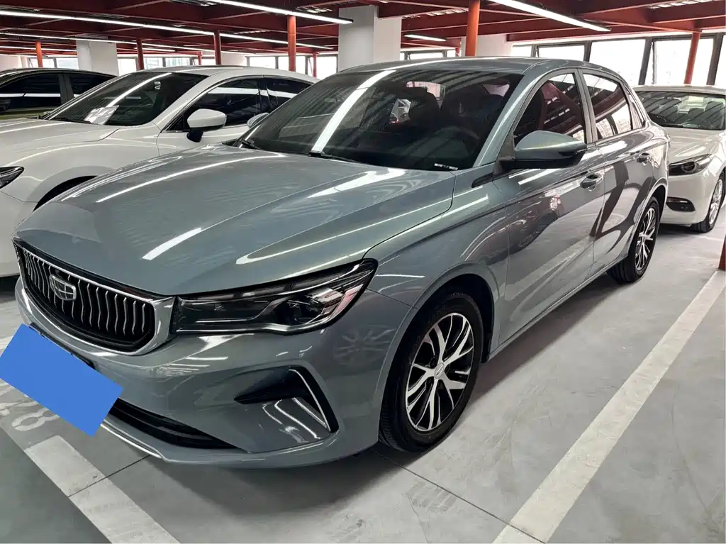Geely Emgrand 2025