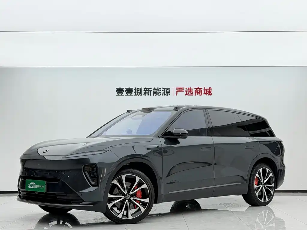 NIO ES8 2023