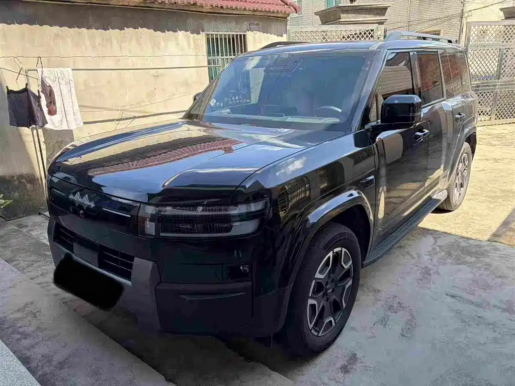 Fang Cheng Bao 钛7 2025