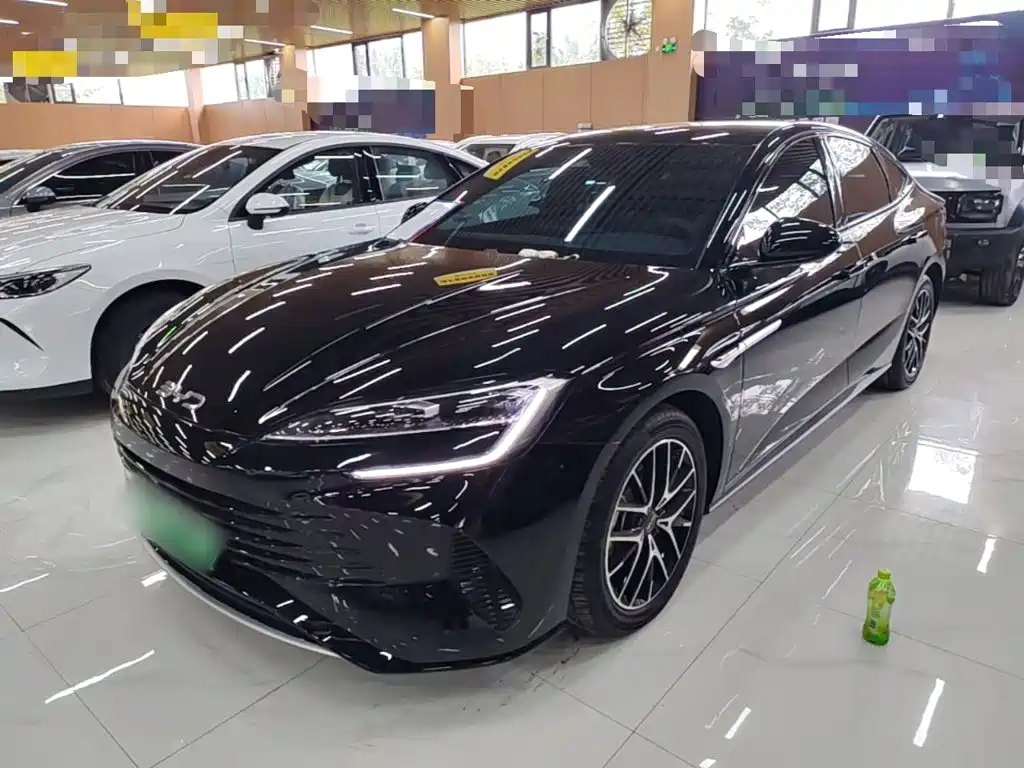 BYD Seal 07 DM-i 2025