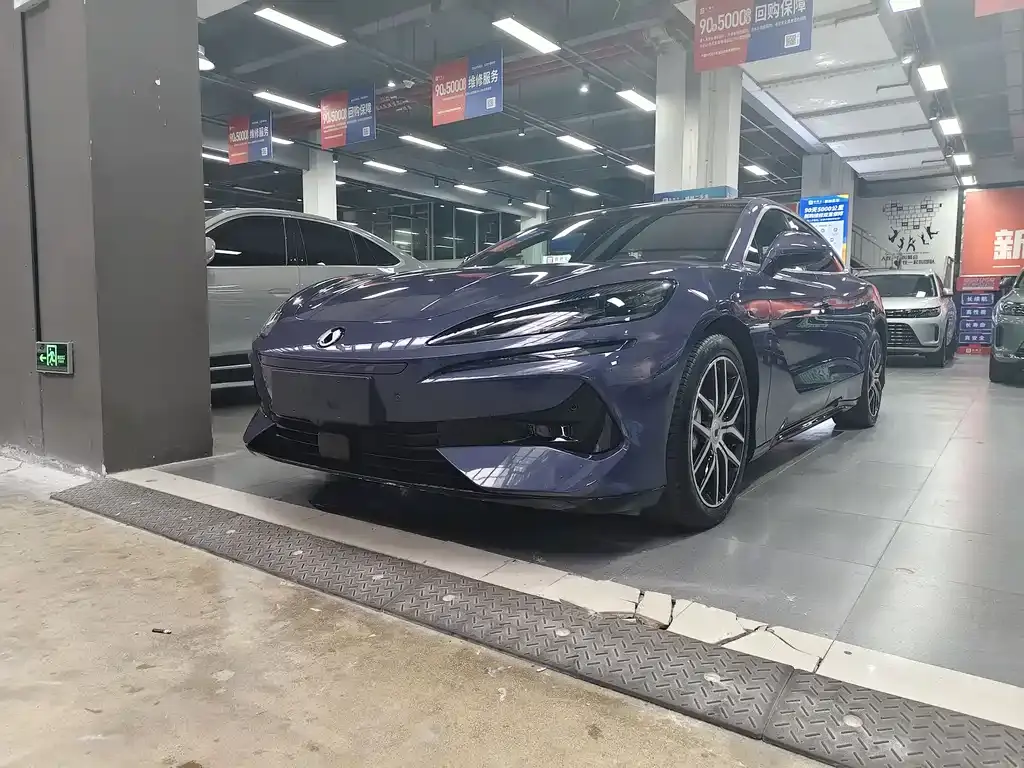 Denza Z9 2024 630km four-wheel drive Pro version