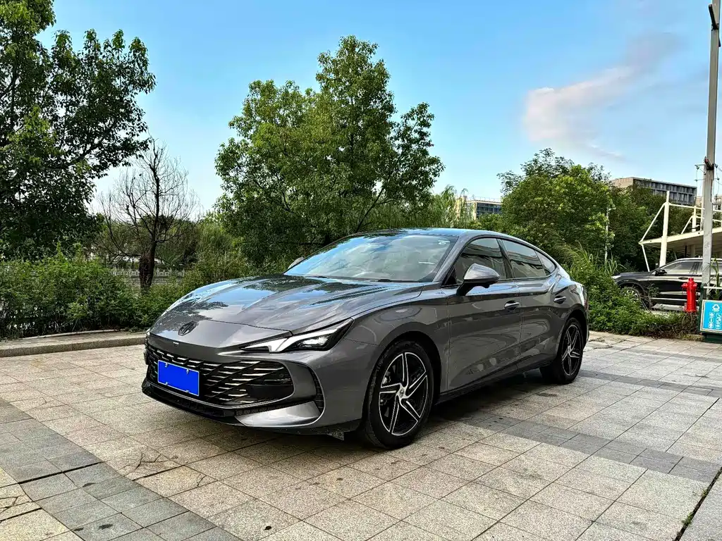 MG MG7 2023