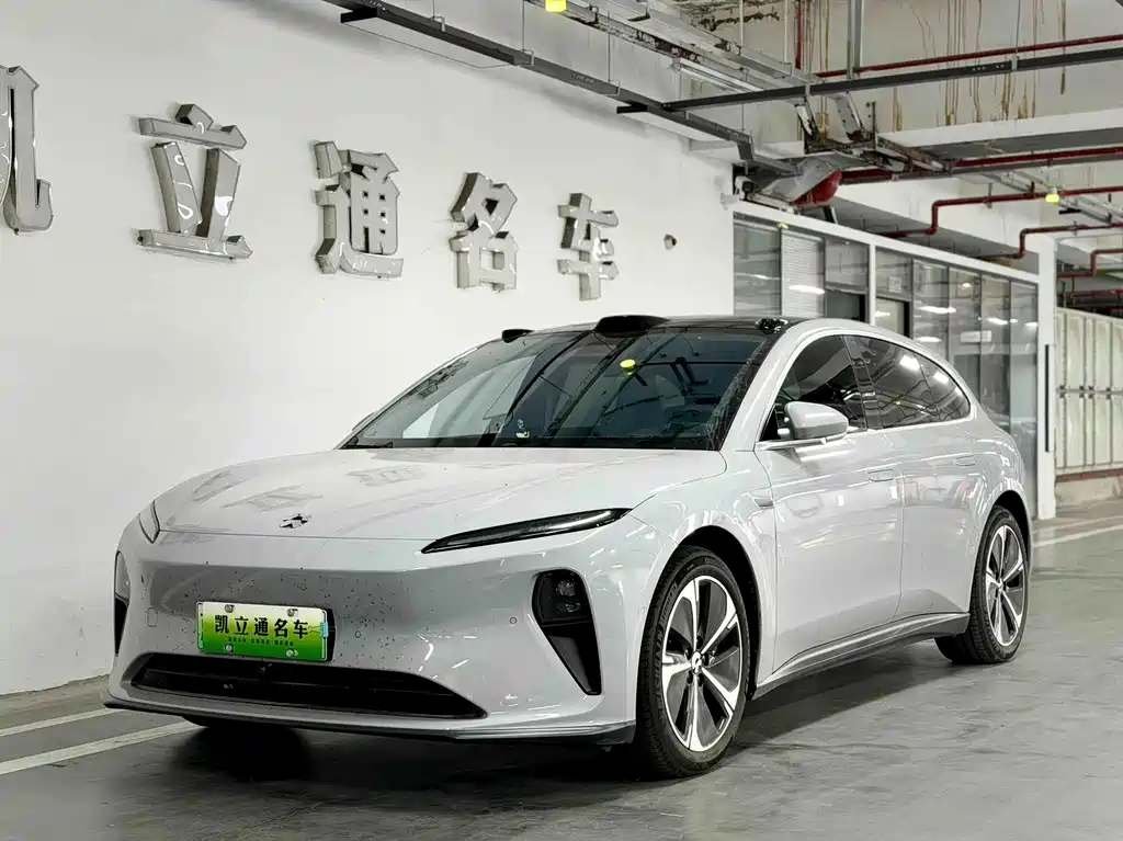NIO ET5T 2024