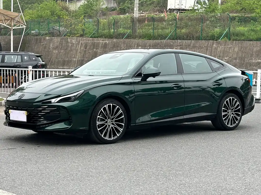 MG MG7 2023