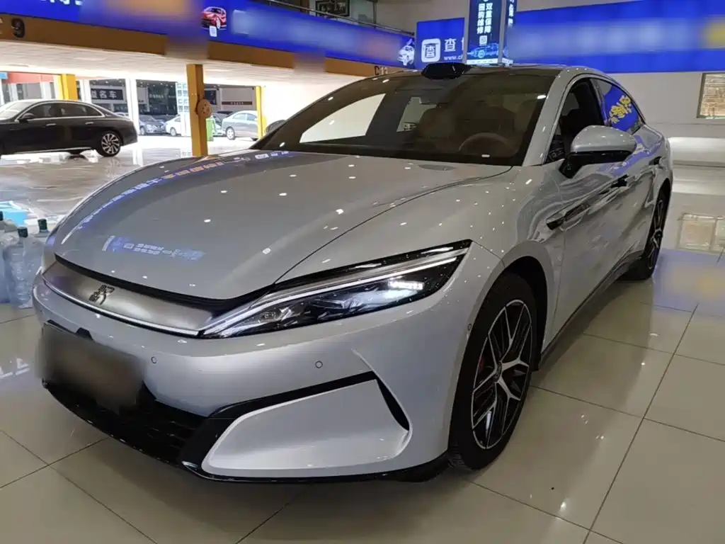 BYD 汉L 2025