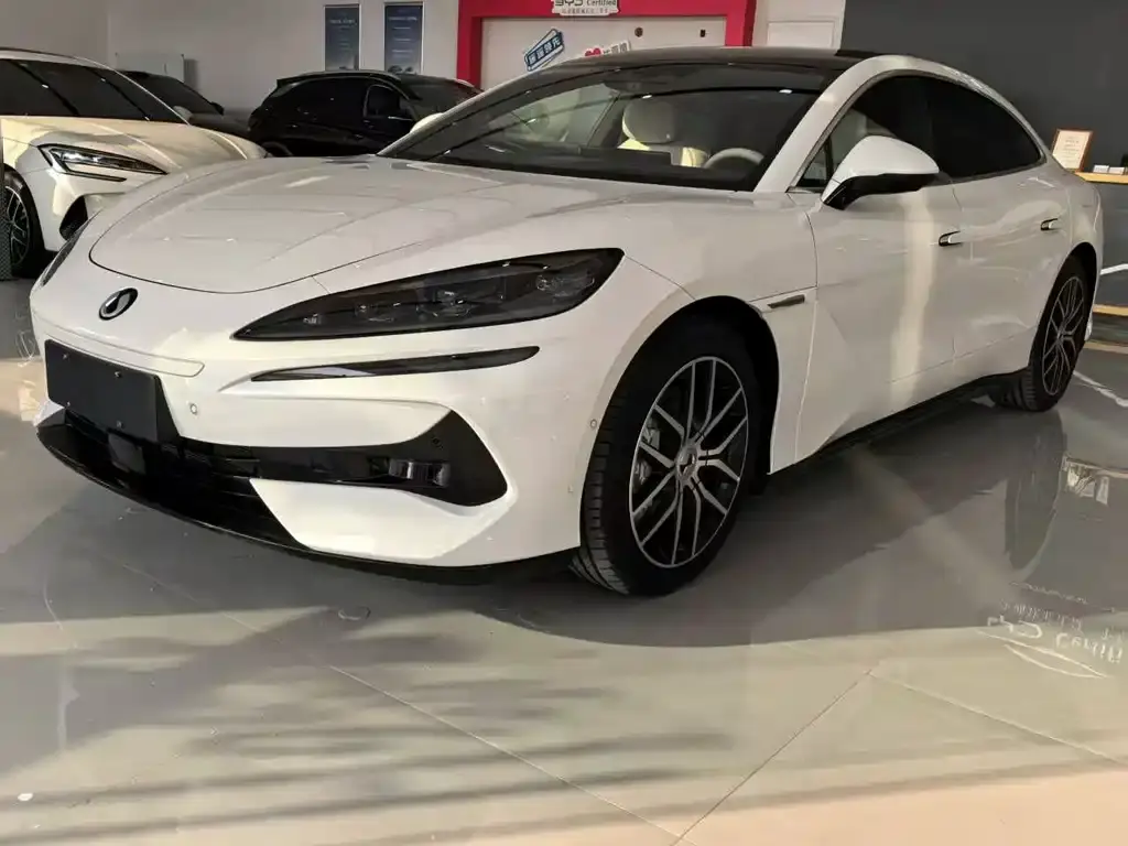 Denza Z9 2024 1100km four-wheel drive Max version