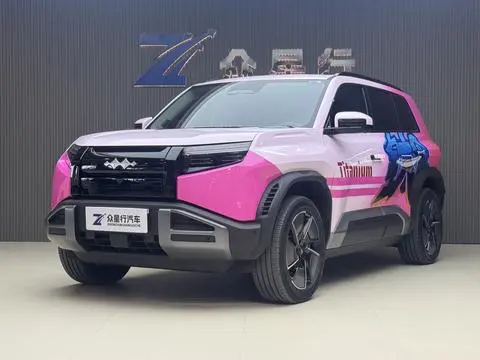 Titanium 3 2025 501KM cu tracțiune integrală Versiune Ultra