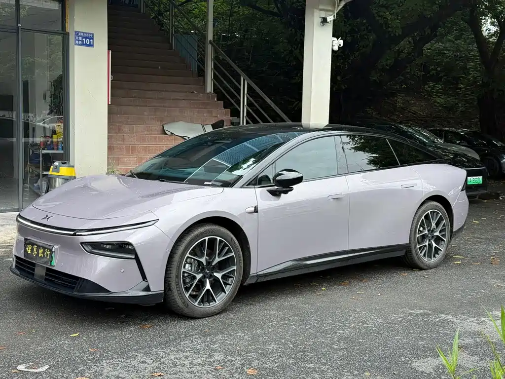 XPENG P7+ 2025