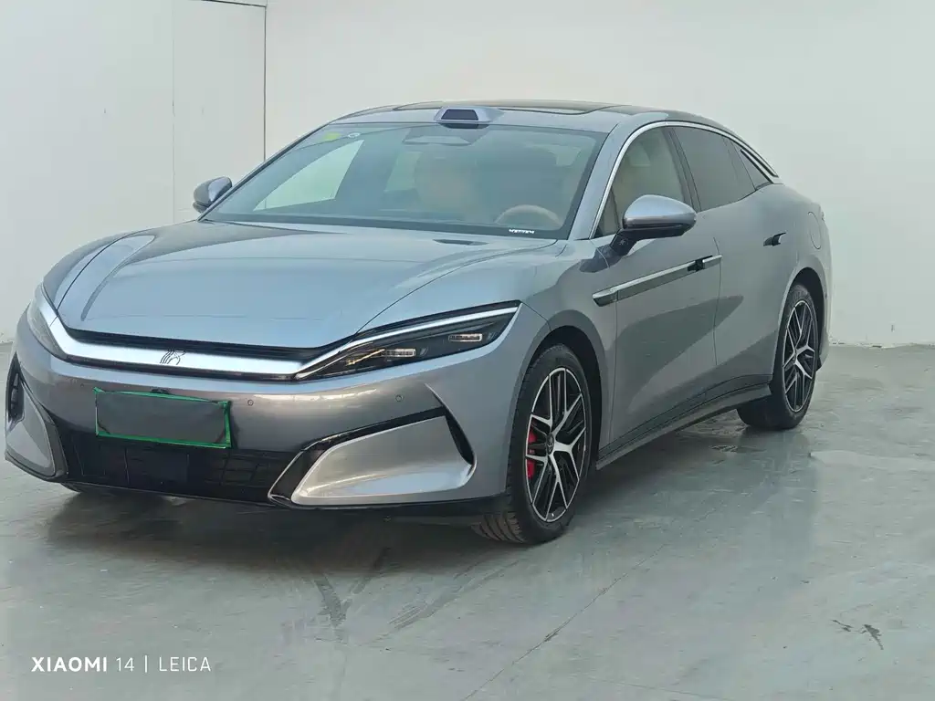 BYD 汉L 2025