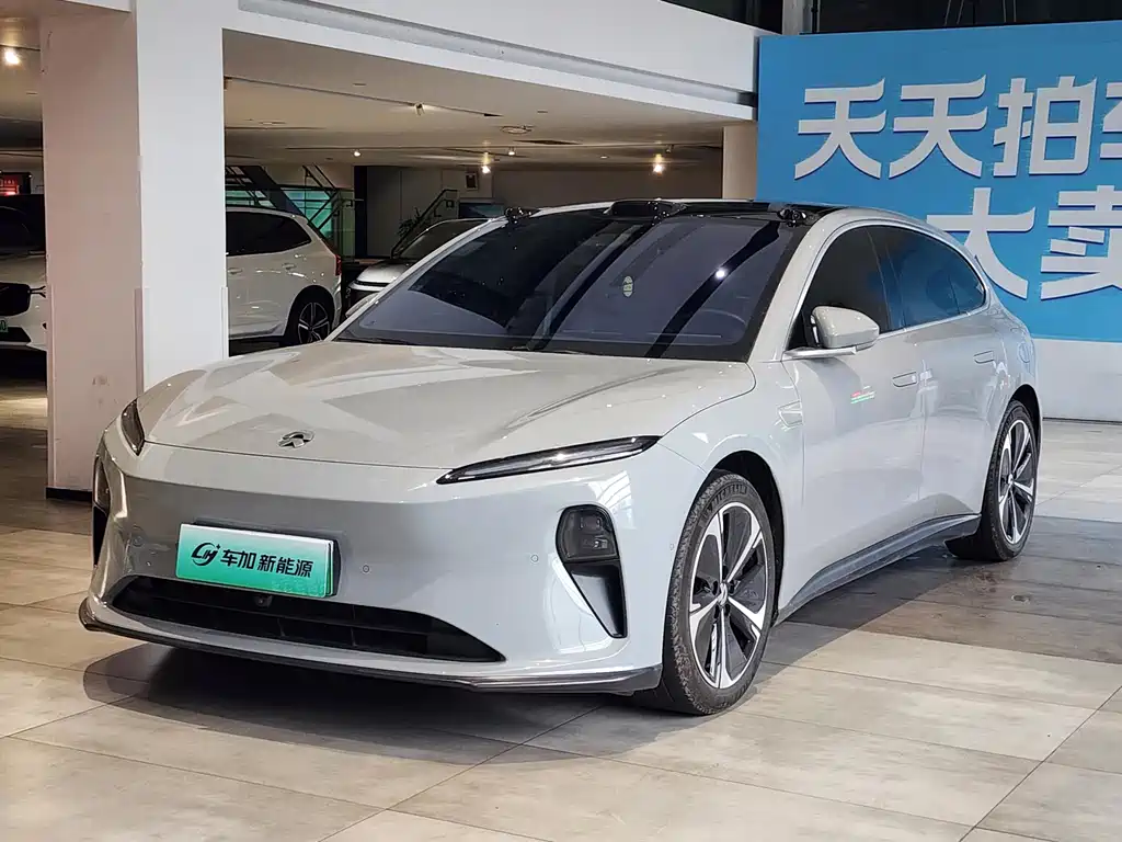 NIO ET5T 2024