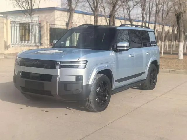 Titanium 7 PHEV 2025 190KM four-wheel drive Ultra version