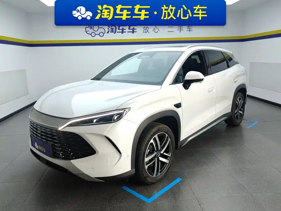 BYD L DM-i 2026