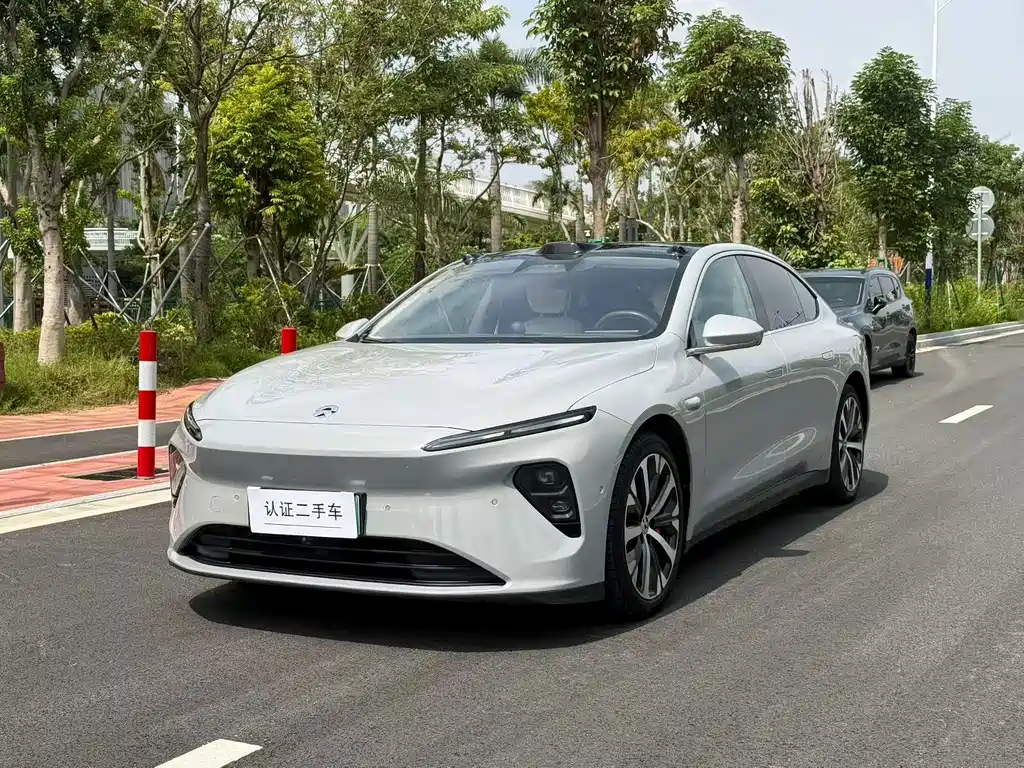 NIO ET7 2022