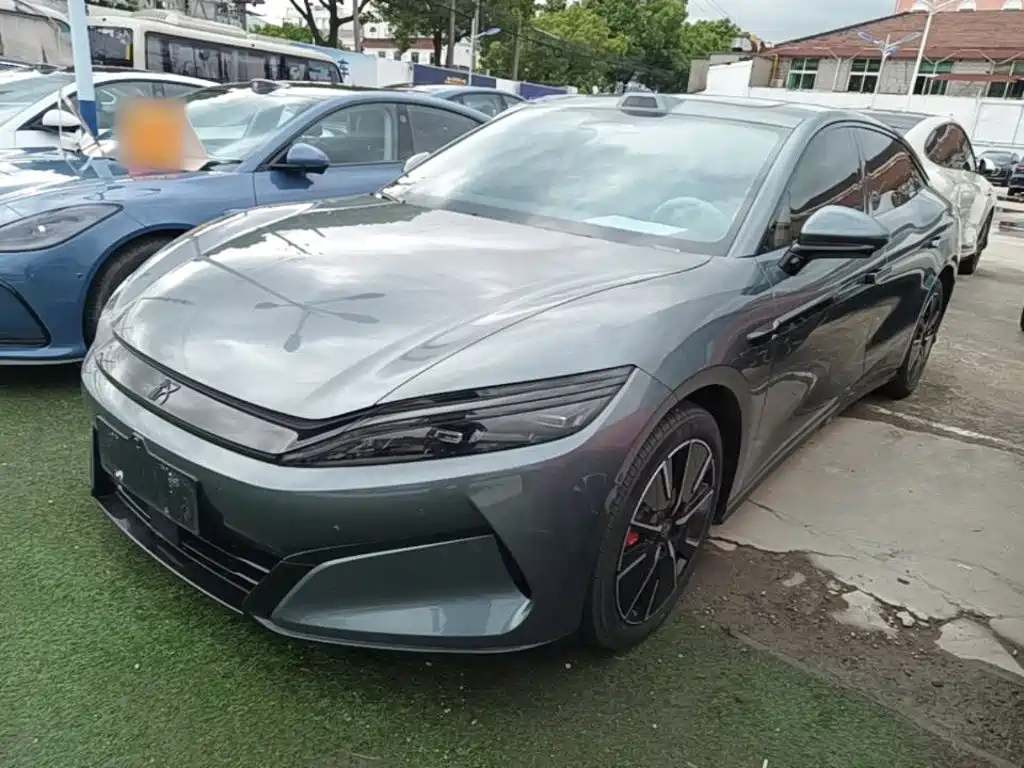 BYD 汉L 2025