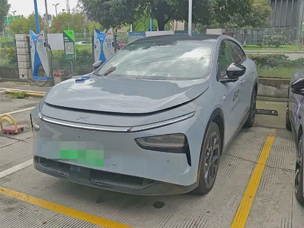 XPENG 小鹏G7 2025