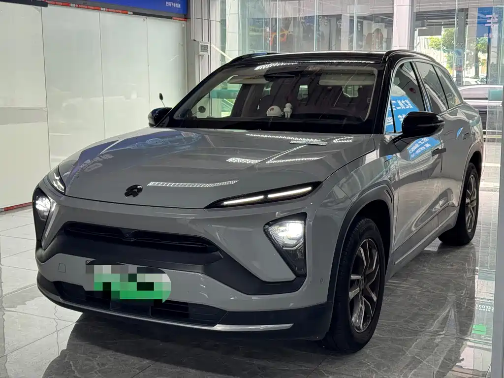 NIO ES6 2020