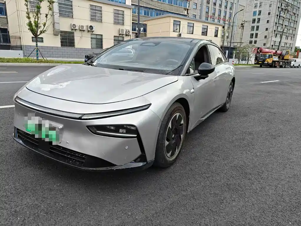 XPENG P7+ 2025