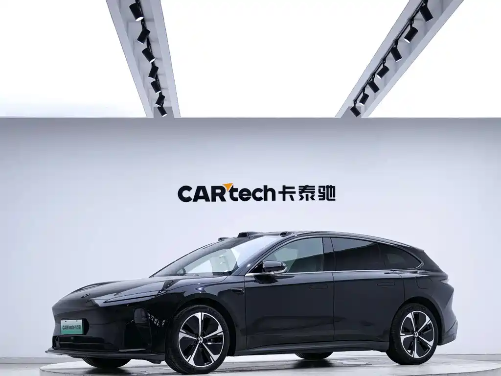 NIO ET5T 2024