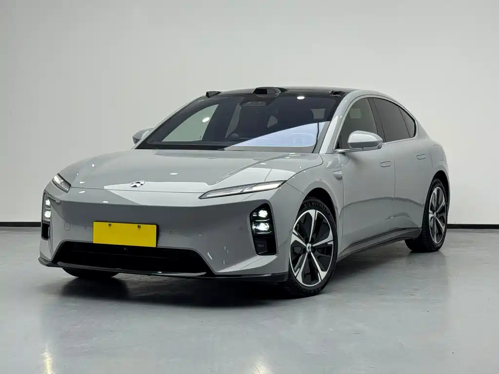 NIO ET5 2025