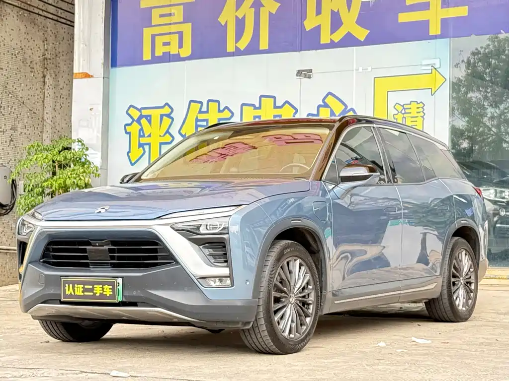 NIO ES8 2019