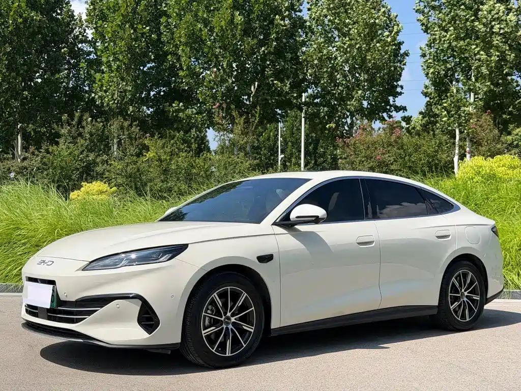 BYD 海豹06 2025