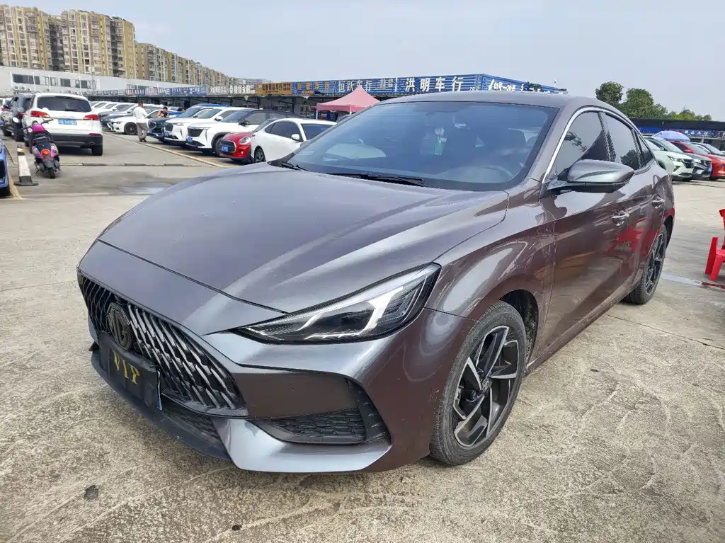 MG MG5 2021