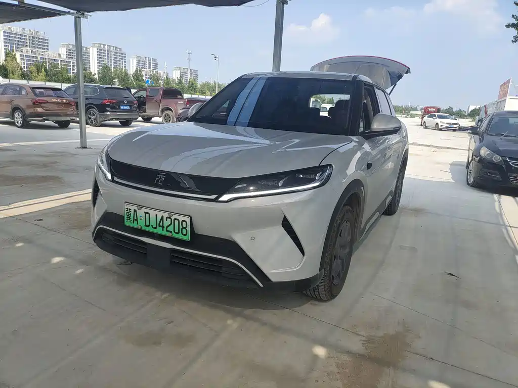 BYD Yuan UP 2025
