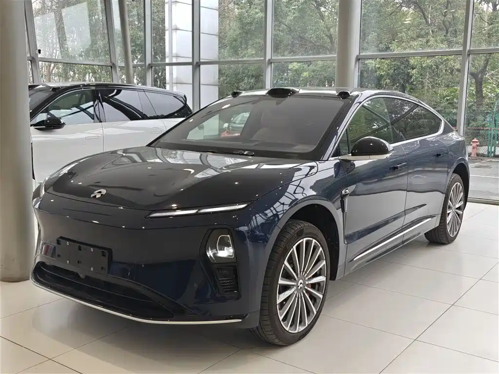 NIO ET9 2025