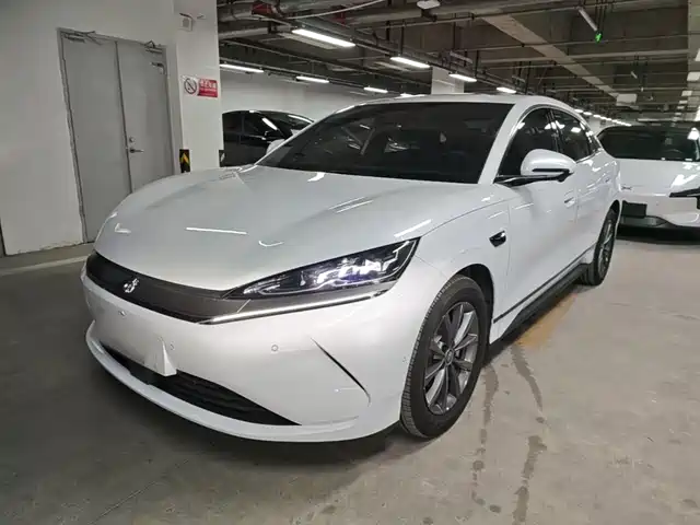 BYD Qin L 2025