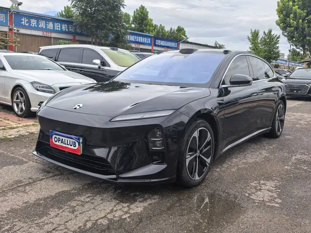 NIO ET5T 2025