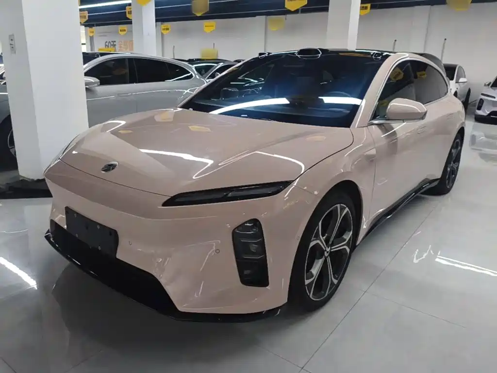 NIO ET5T 2025