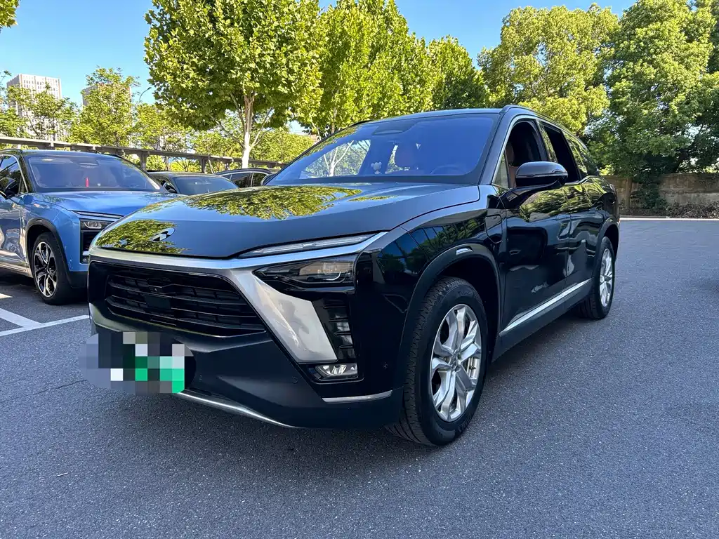 NIO ES8 2020