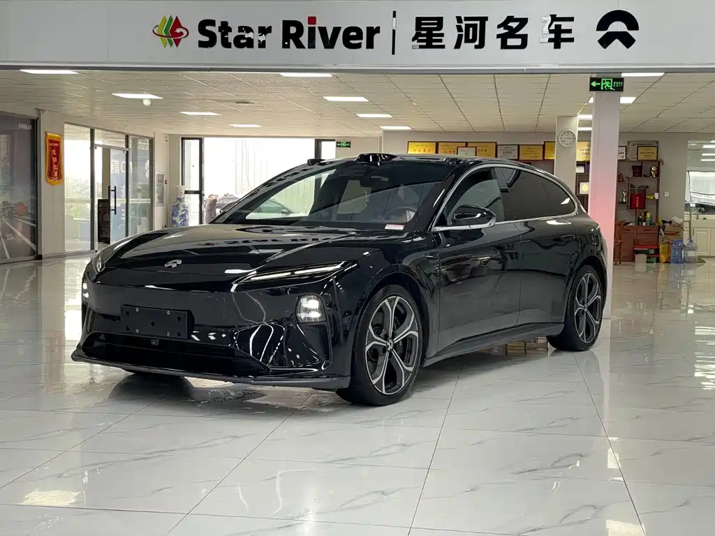 NIO ET5T 2024