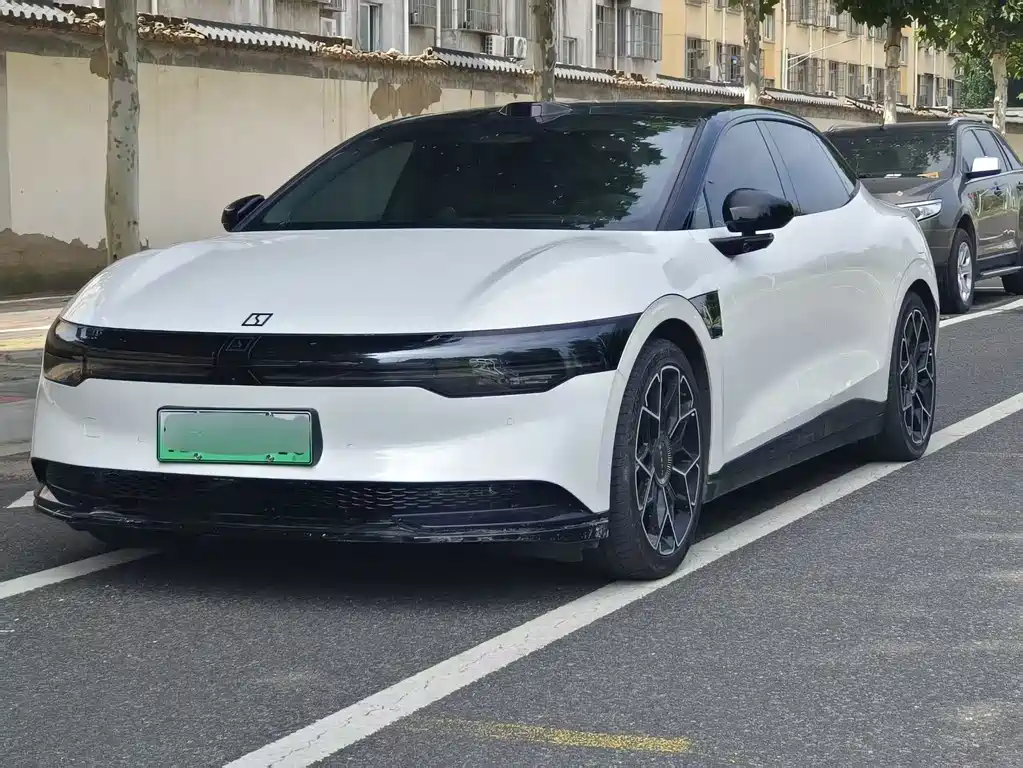 Zeekr 007 2024