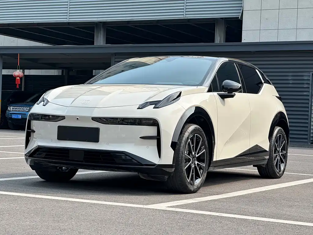 Zeekr X 2024