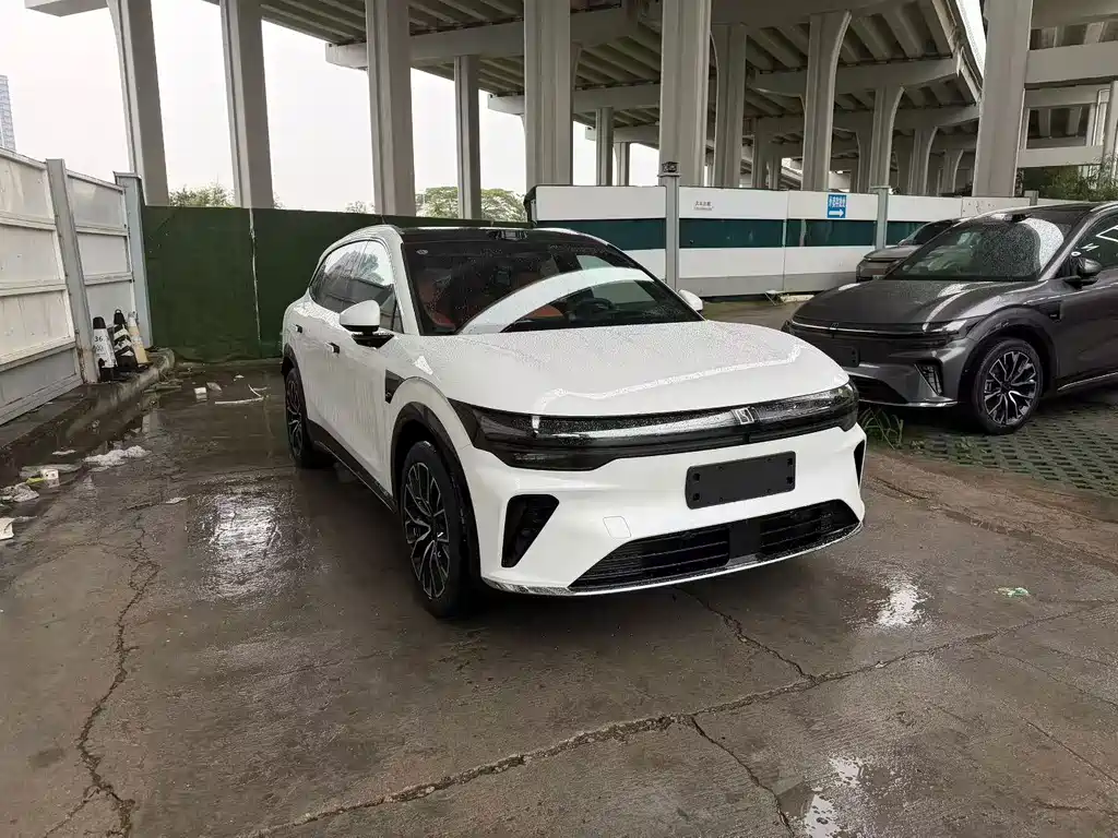 Zeekr 7X 2026